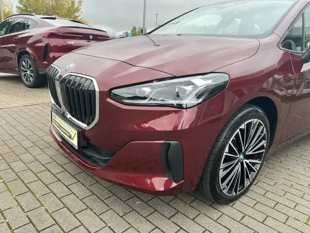 BMW 218