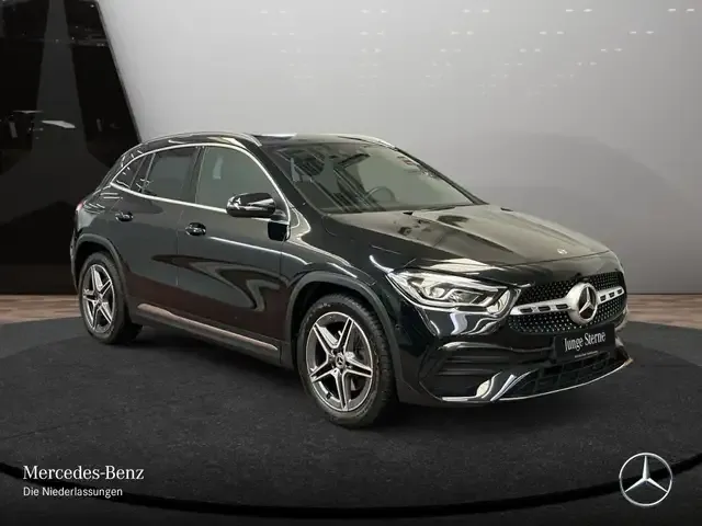 Mercedes-Benz GLA 250