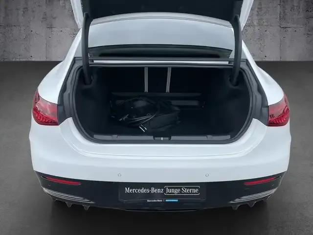 Mercedes-Benz EQE 53