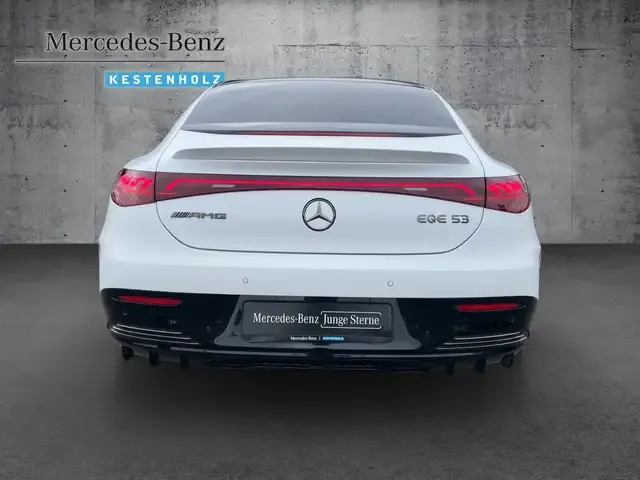 Mercedes-Benz EQE 53