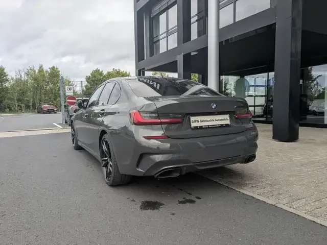 BMW 340