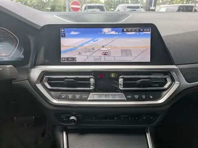 BMW 340