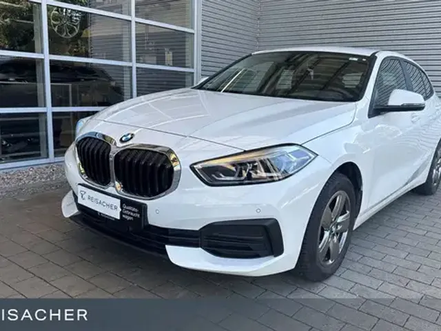 BMW 118