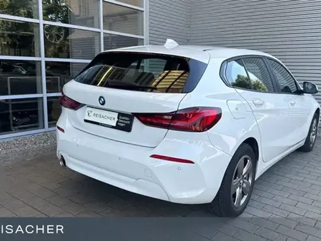 BMW 118
