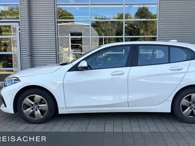 BMW 118