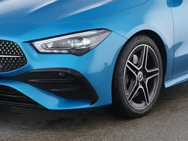 Mercedes-Benz CLA 200