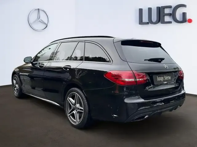Mercedes-Benz C 220