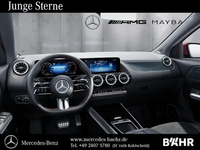 Mercedes-Benz GLA 220