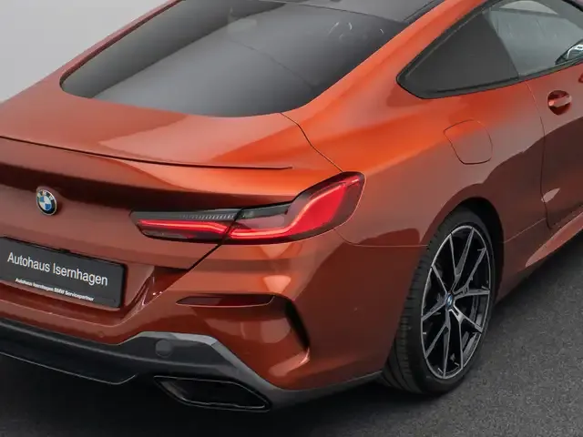 BMW M850