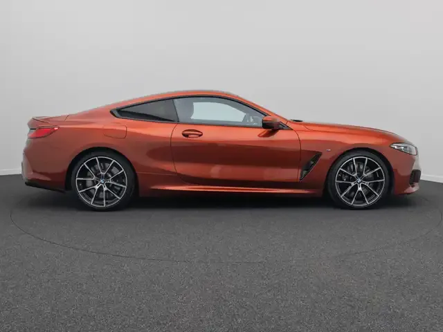 BMW M850