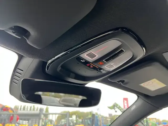 Volvo EX40