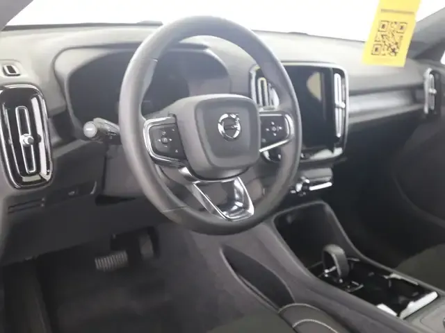 Volvo EX40