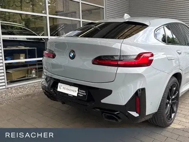 BMW X4 M