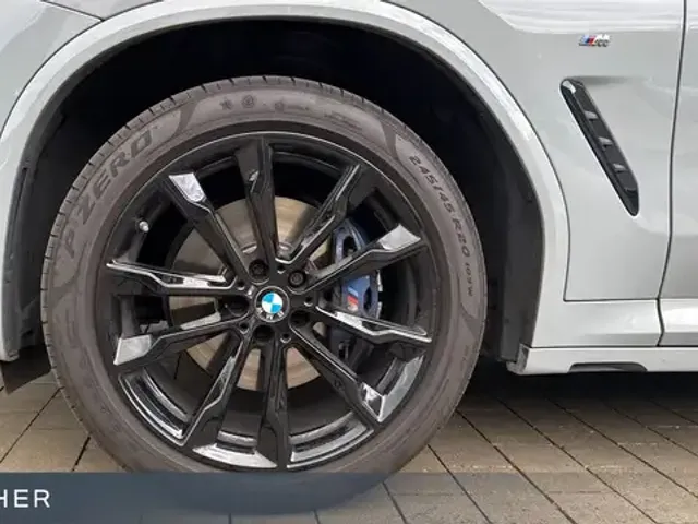 BMW X4 M