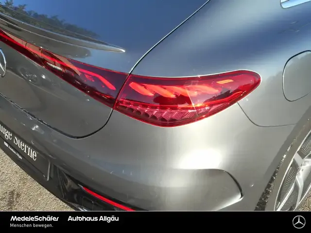 Mercedes-Benz EQE 350