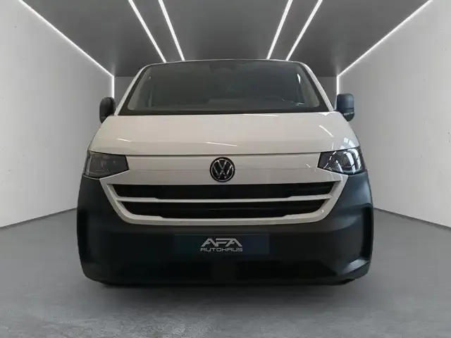 Volkswagen T7 Transporter