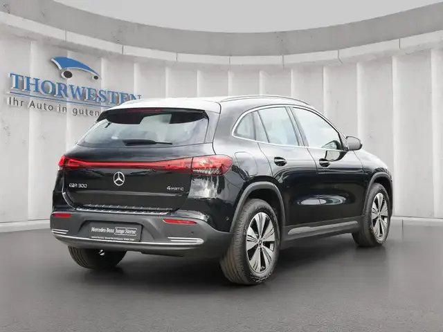 Mercedes-Benz EQA 300