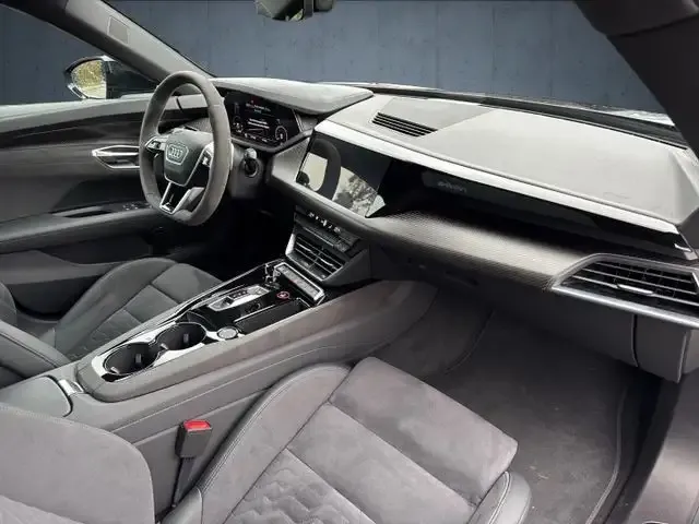 Audi e-tron GT
