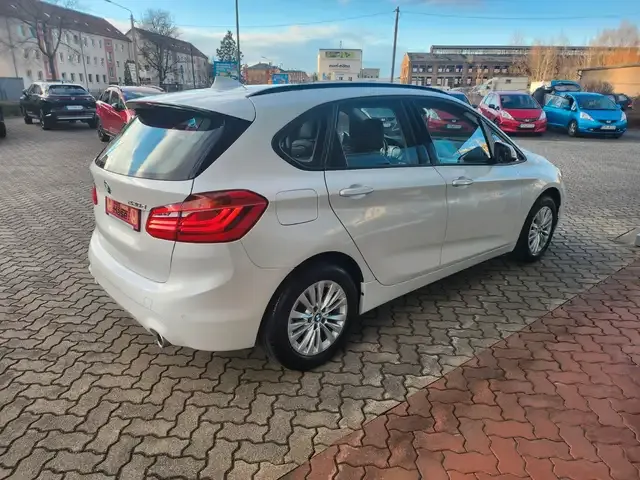 BMW 220