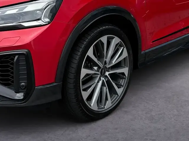 Audi SQ2