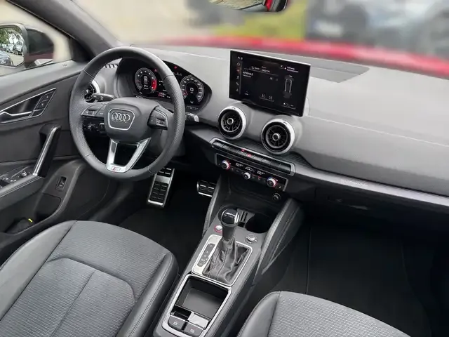 Audi SQ2