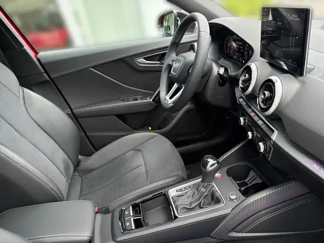 Audi SQ2