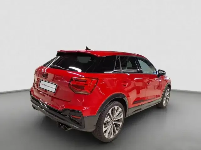 Audi SQ2