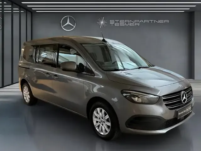 Mercedes-Benz T-Class