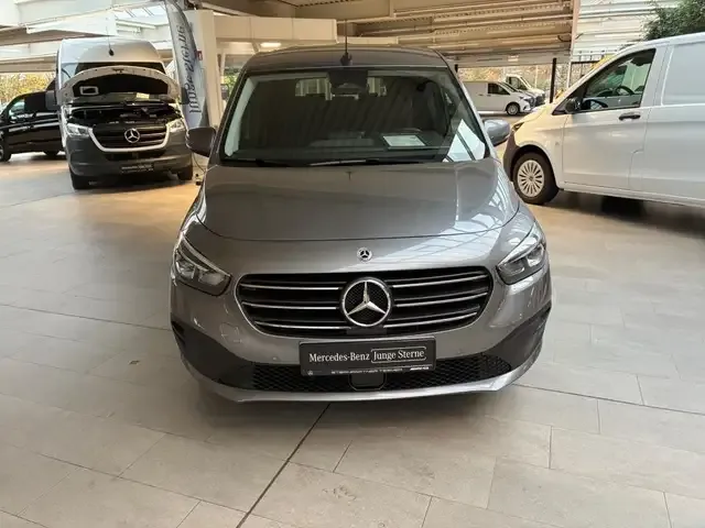 Mercedes-Benz T-Class