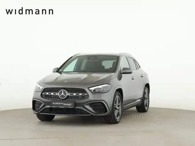 Mercedes-Benz GLA 180