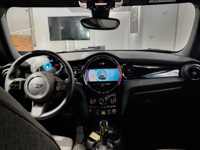 MINI Cooper SE