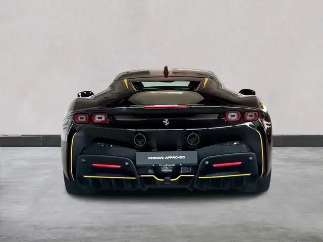Ferrari SF90 Stradale