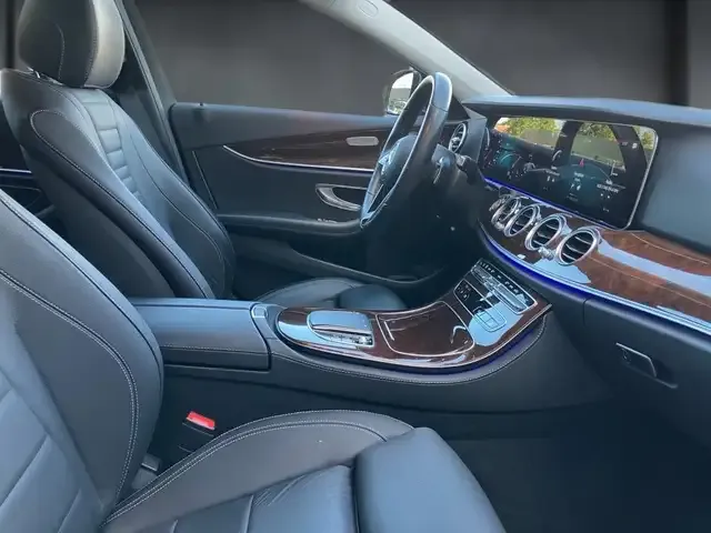 Mercedes-Benz E 400
