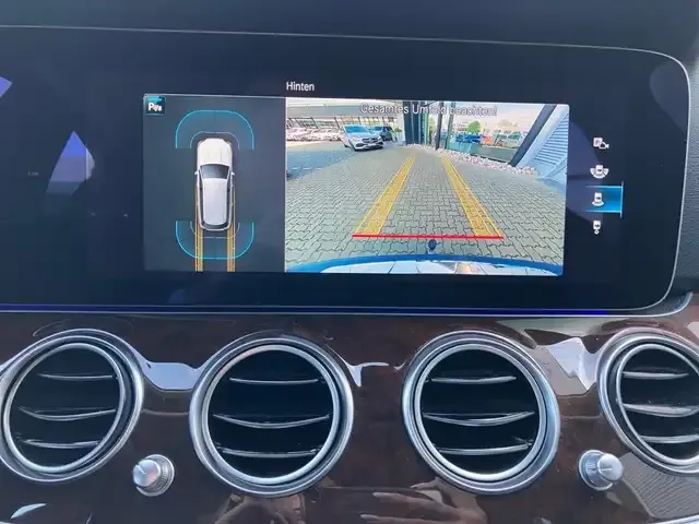 Mercedes-Benz E 400