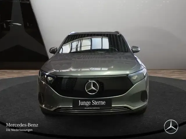 Mercedes-Benz EQA 300