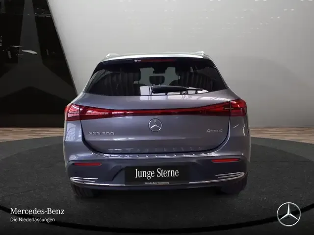 Mercedes-Benz EQA 300