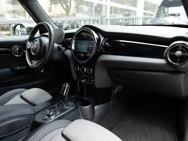 MINI Cooper SE