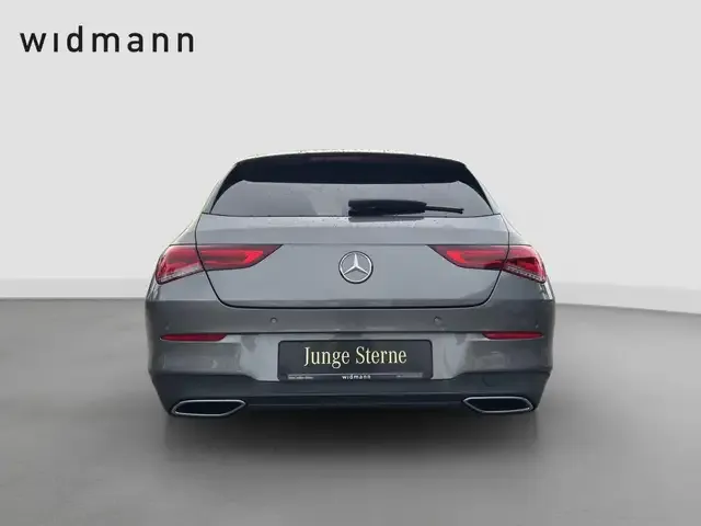 Mercedes-Benz CLA 180