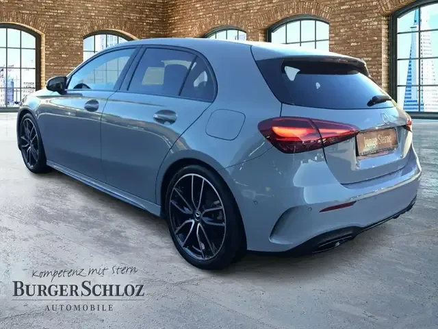Mercedes-Benz A 200