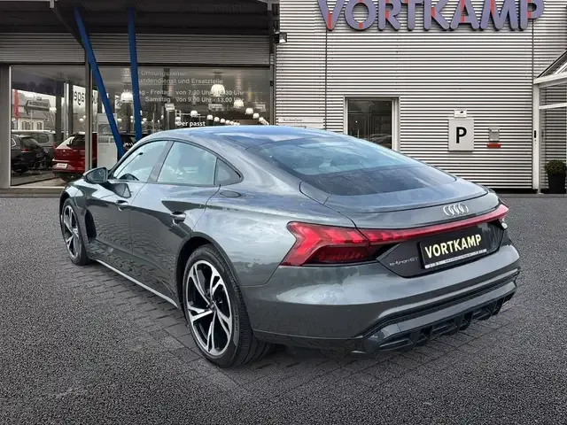 Audi e-tron GT