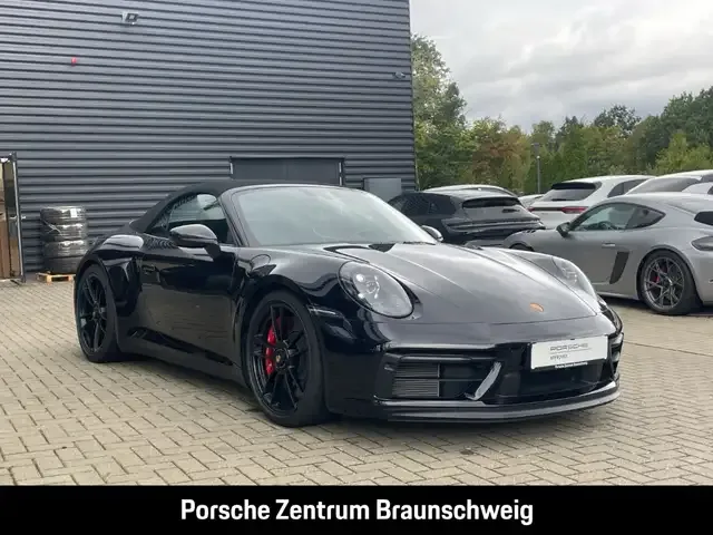 Porsche 992