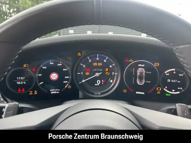 Porsche 992