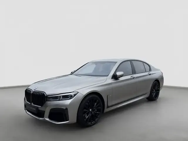 BMW 750