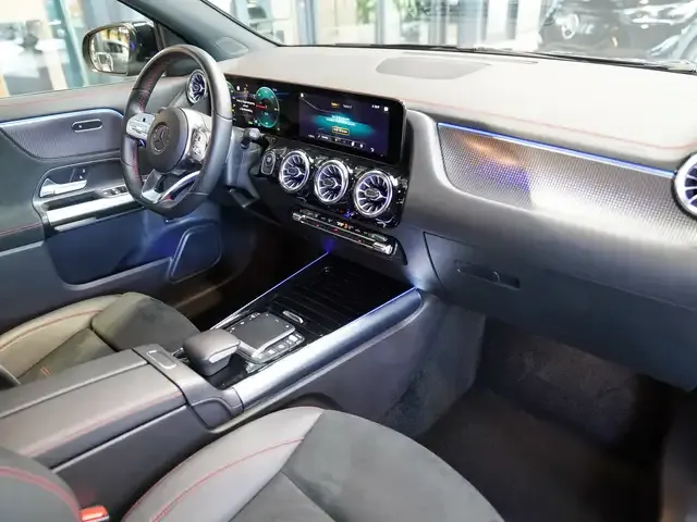 Mercedes-Benz EQA 300