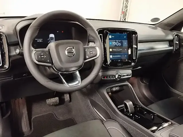 Volvo C40
