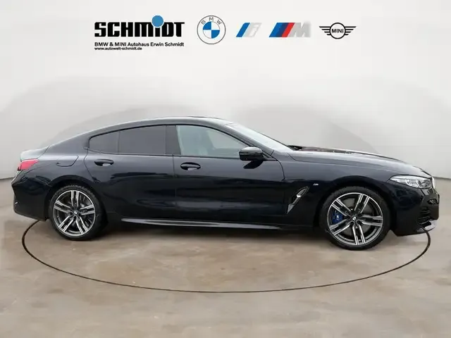 BMW M850