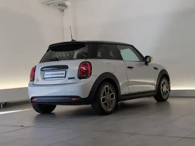 MINI Cooper SE