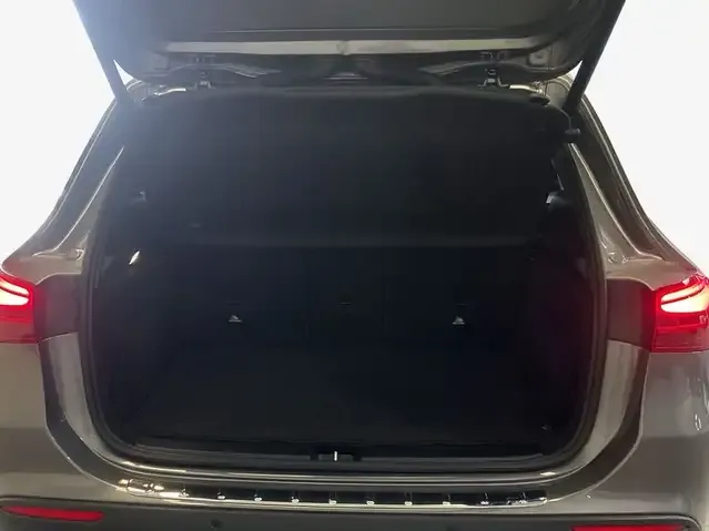 Mercedes-Benz GLA 220