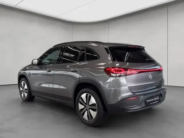 Mercedes-Benz EQA 250