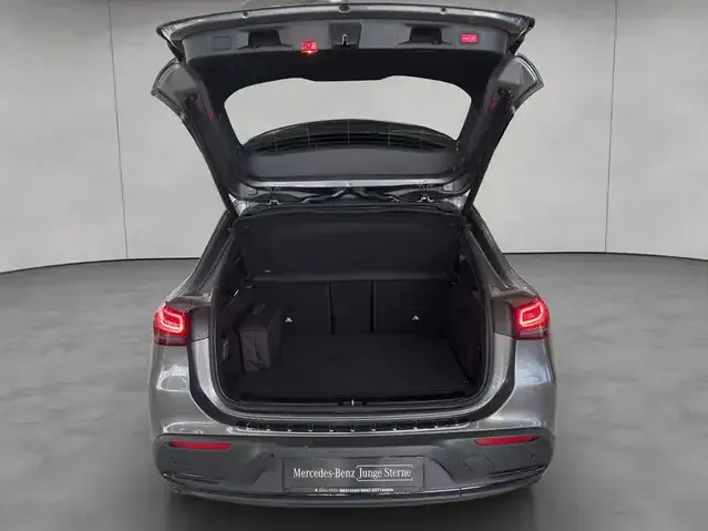 Mercedes-Benz EQA 250